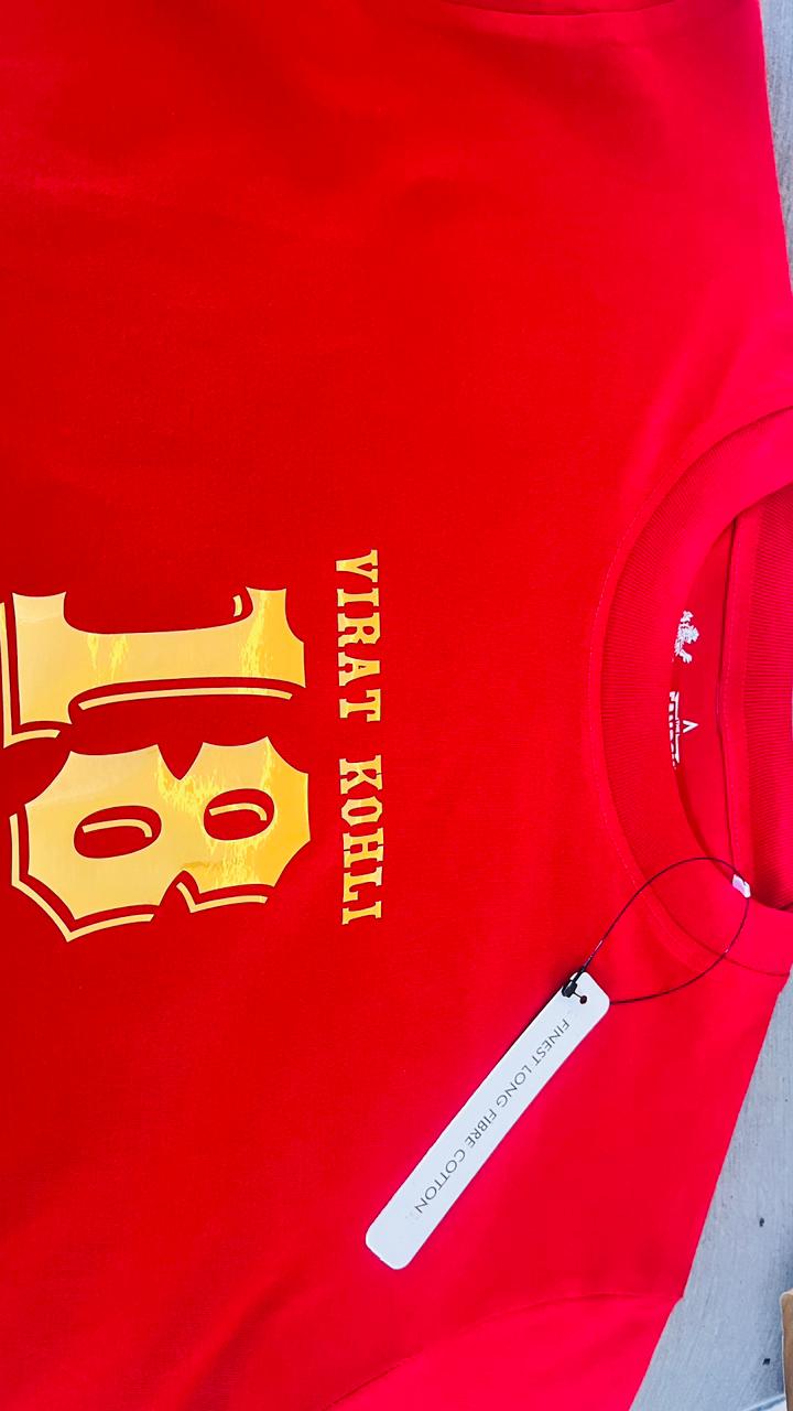 Virat Kohli 18 gold printed red T-shirt