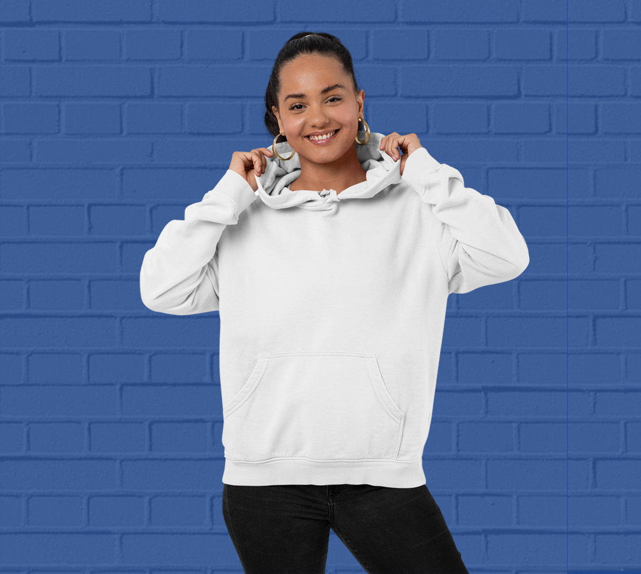 White-Hoodies-for-Women-Hawkty