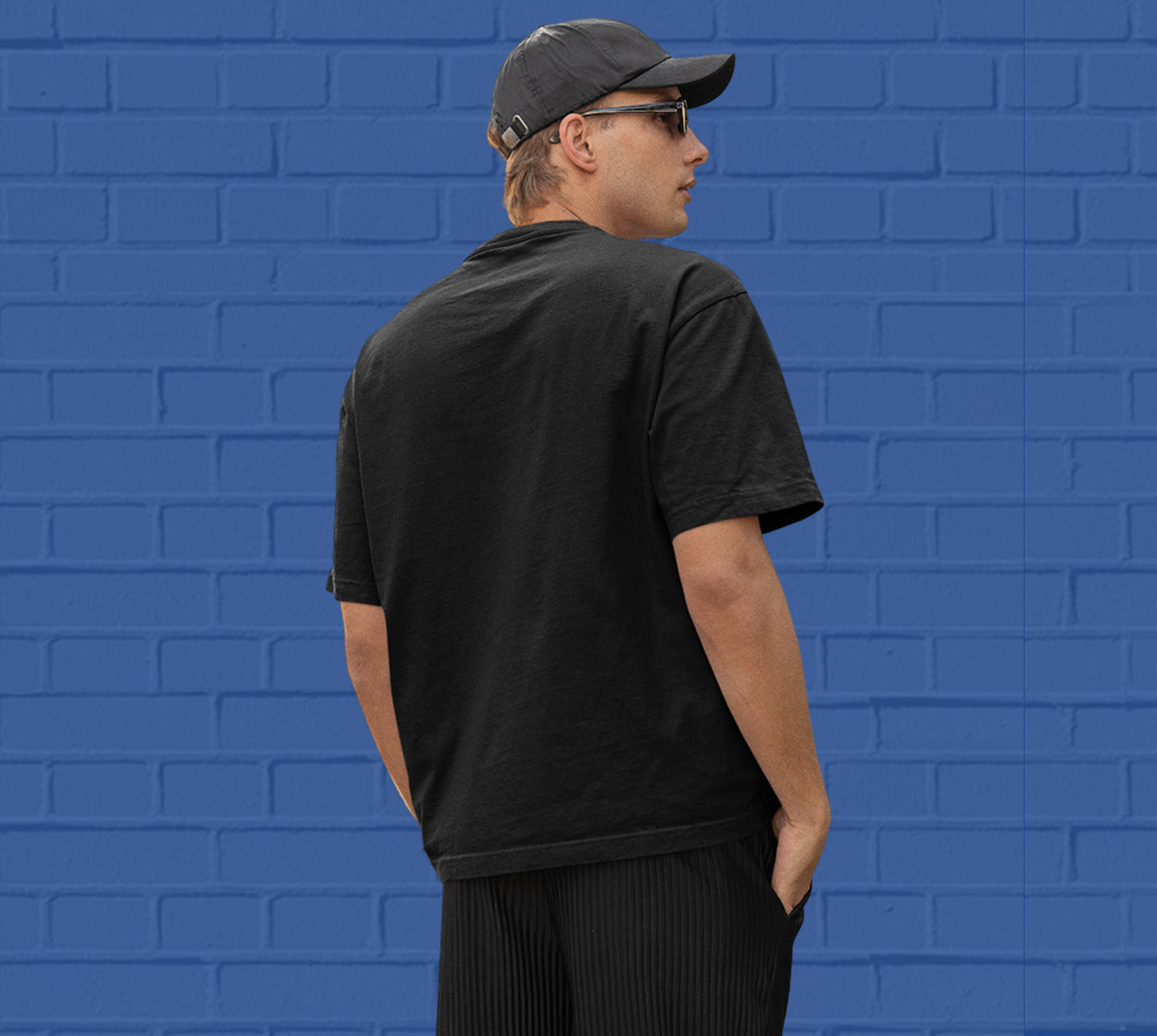 Buy-Black-Oversized-Tshirts-for men-online